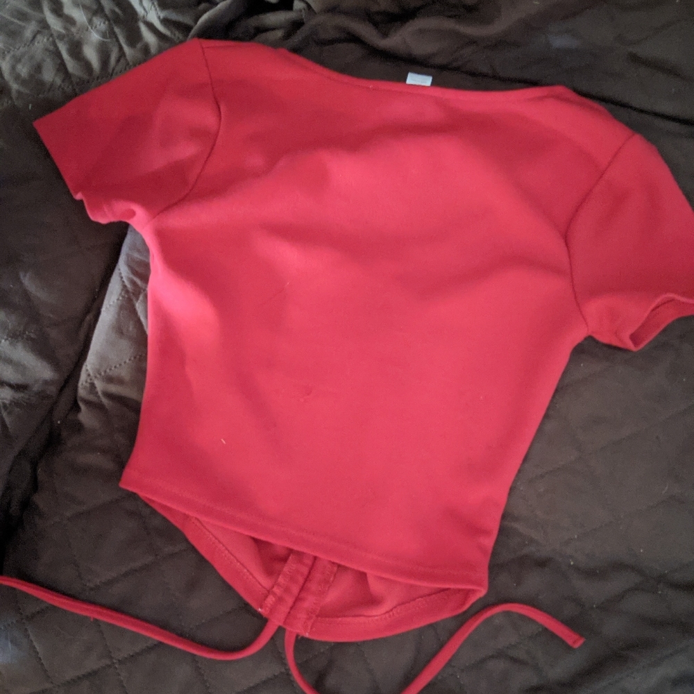 Bright red crop T